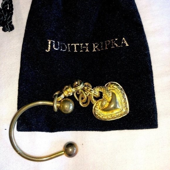 [Judith Ripka] Metal Heart Key Ring - Picture 1 of 2